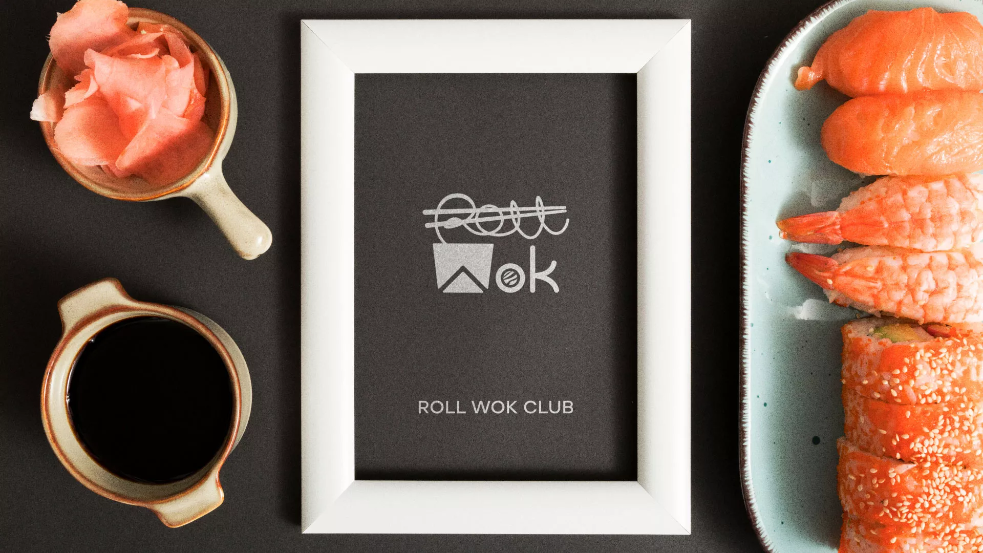Разработка логотипа суши-бара «Roll Wok Club» в Чистополе